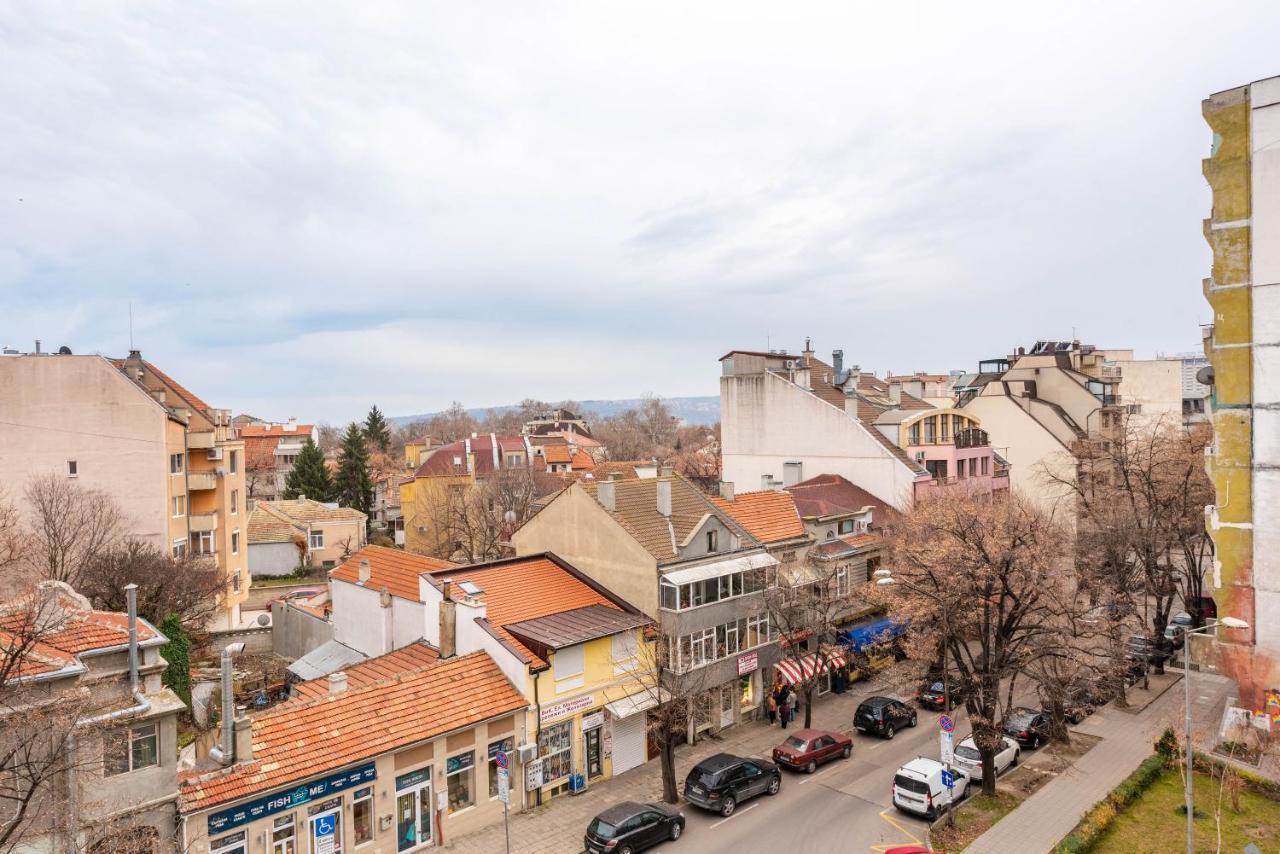Private Studio In The Centre Varna Esterno foto